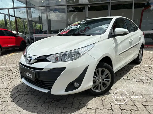 Carro Toyota Yaris Sedan 2020 1.5 XL Plus Tech CVT (Flex)