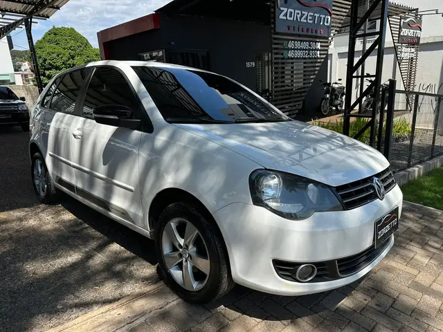 Carro Volkswagen Polo 2014 Hatch. Sportline 1.6 8V (Flex)