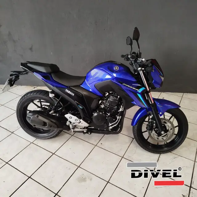 Moto Yamaha Fazer FZ25 2025 Connected