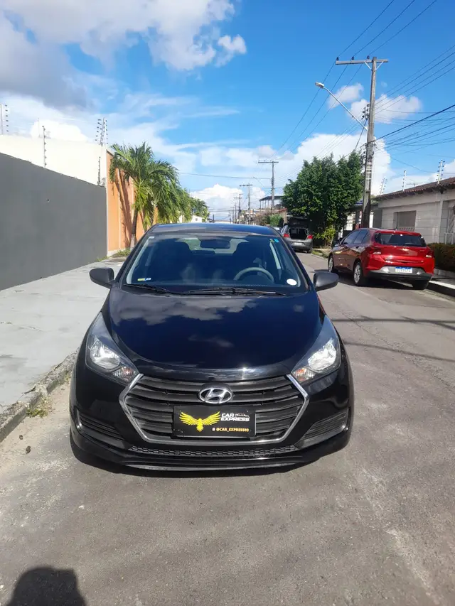 Carro Hyundai HB20 2018 1.0 Série Especial 5 anos (Flex)