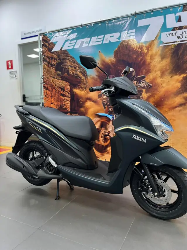 Moto Yamaha Fluo 2026 Hybrid Connected