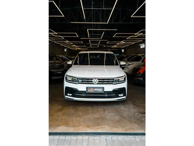 Carro Volkswagen Tiguan 2019 2.0 350 TSI Allspace R-Line 4WD