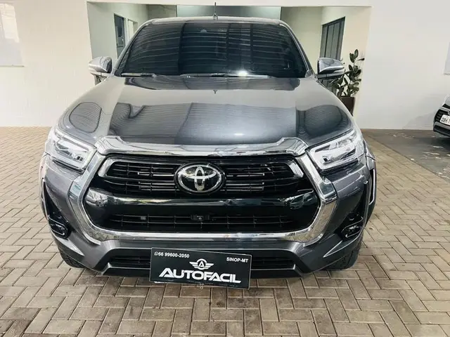 Carro Toyota Hilux Cabine Dupla 2024 SRX 4x4 2.8 Diesel