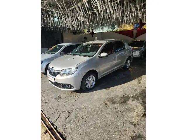 Carro Renault Logan 2016 Expression 1.0 16V (flex)