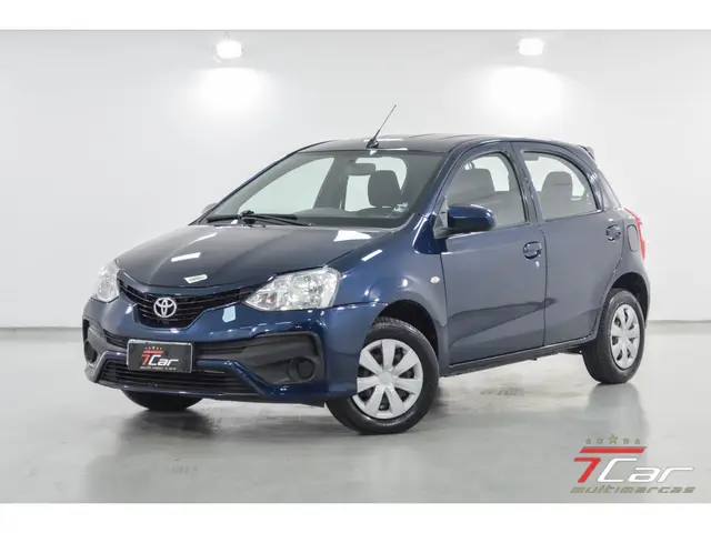 Carro Toyota Etios Sedan 2018 XS 1.5 (Aut) (Flex)