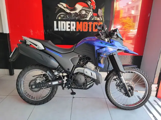 Moto Yamaha XTZ 250 Lander 2025 Connected