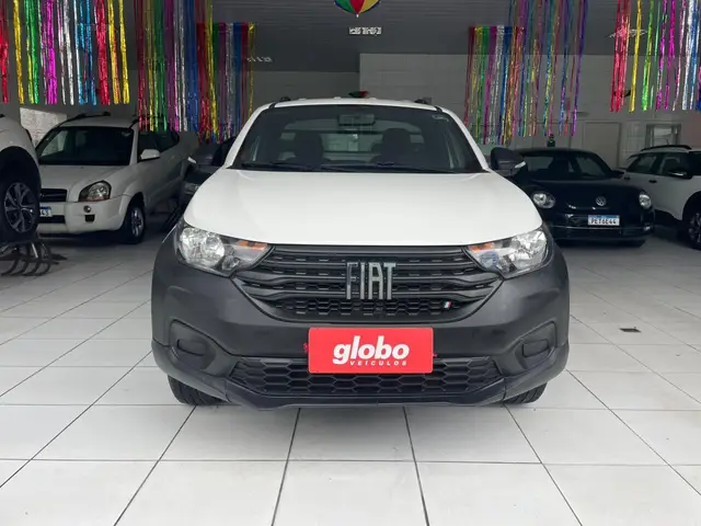 Carro Fiat Strada 2025 Endurance 1.3 Flex 8V CS