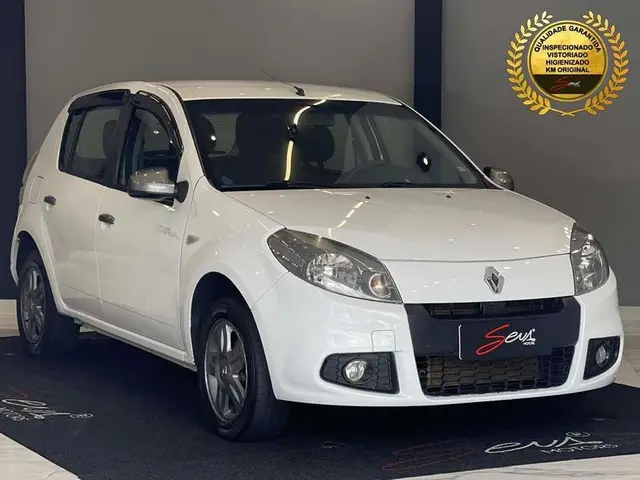 Carro Renault Sandero 2014 Expression 1.0 16V (flex)