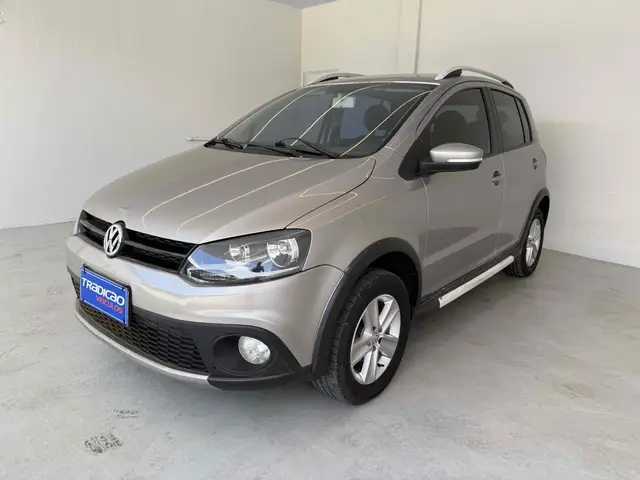 Carro Volkswagen CrossFox 2011 1.6 (Flex)