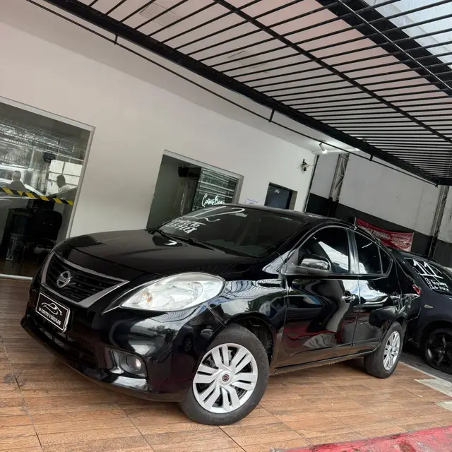 Carro Nissan Versa 2012 1.6 16V SV (Flex)