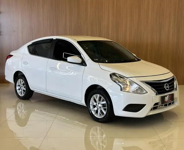 Carro Nissan Versa 2016 1.6 16V SL (Flex)