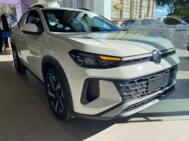 Carro Volkswagen Tera 2026 High