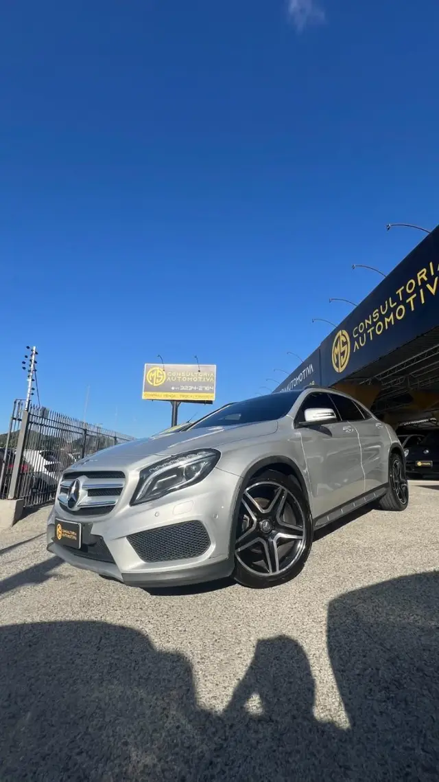 Carro Mercedes-Benz GLA 250  2016 GLA 250 Sport 2.0 TB 16V 4x4 211cv Aut.