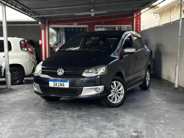 Carro Volkswagen Fox 2014 1.6 VHT (Flex)
