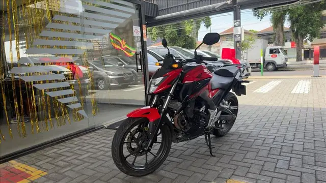 Moto Honda CB 300F Twister 2024 (ABS)