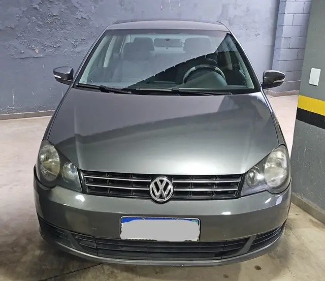 Carro Volkswagen Polo Sedan 2013 1.6 8V (Flex)