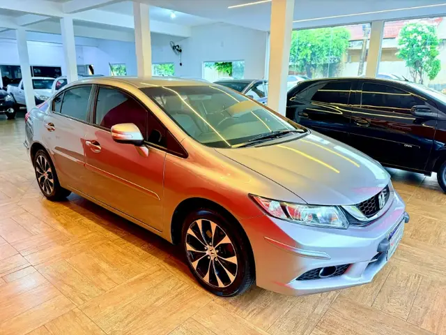 Carro Honda Civic 2016 LXR 2.0 i-VTEC (Aut) (Flex)