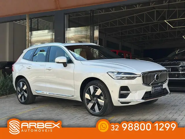 Carro Volvo XC60 2025 Ultra (Híb.)