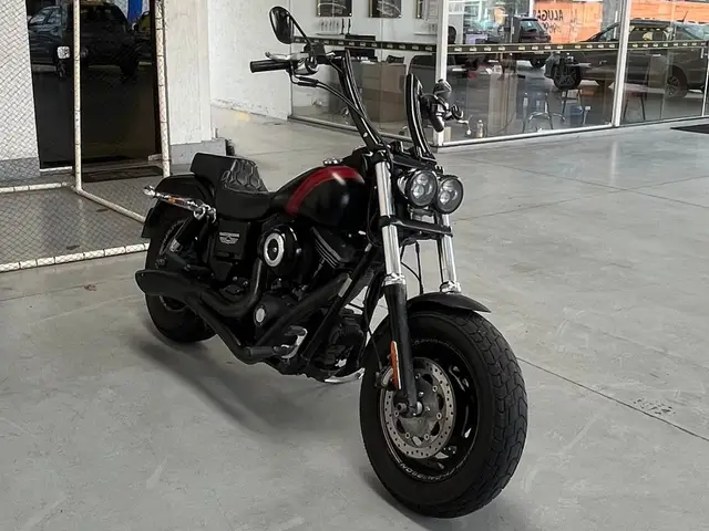 Moto Harley-Davidson Dyna 2015 Fat Bob