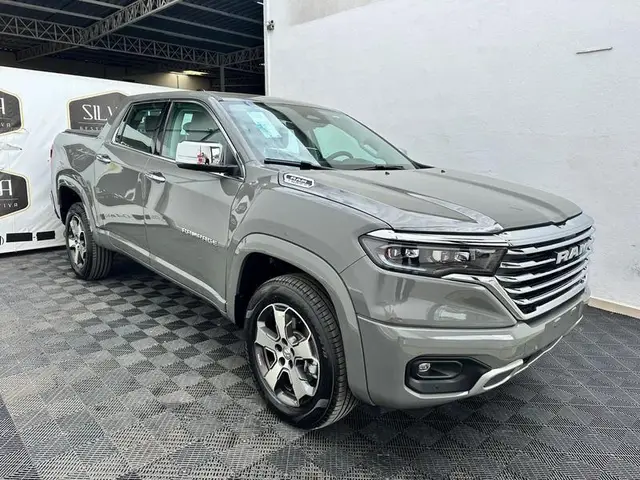 Carro Ram Rampage 2025 Laramie 2.0 Turbo