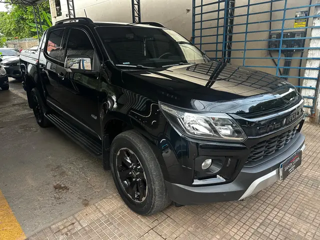 Carro Chevrolet S10 Cabine Dupla 2021 S10 2.8 CTDI High Country 4WD (Cabine Dupla) (Aut)