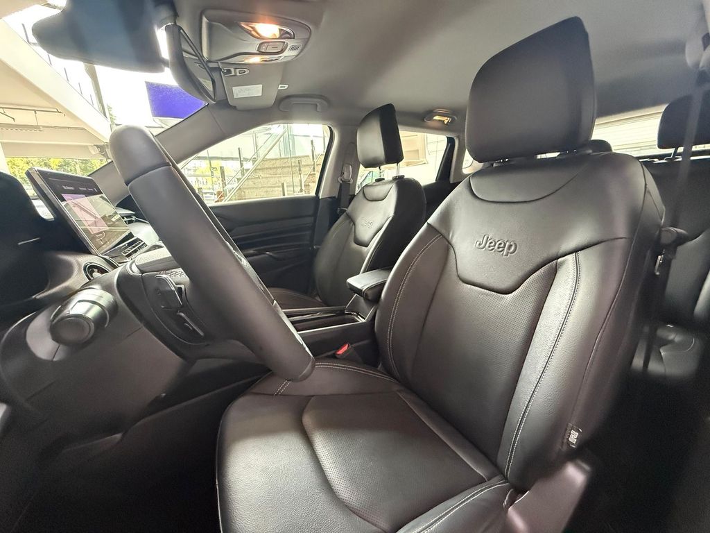 Compass Longitude 2.0 TD350 4x4 (Aut)15