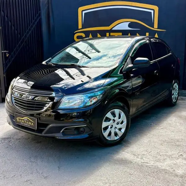 Carro Chevrolet Onix 2015 1.4 Effect SPE/4