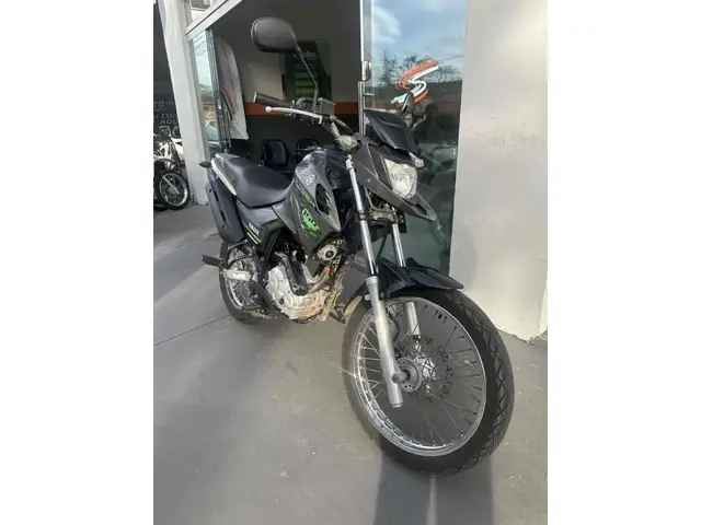 Moto Yamaha XTZ 150 Crosser 2015 ED