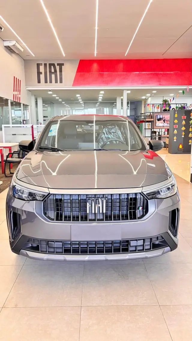 Carro Fiat Fastback 2026 Turbo 200