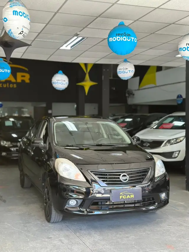 Carro Nissan Versa 2013 1.6 16V SV (Flex)