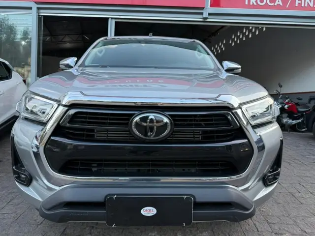 Carro Toyota Hilux Cabine Dupla 2021 SRX 2.8 TDI CD 4x4 (Aut)