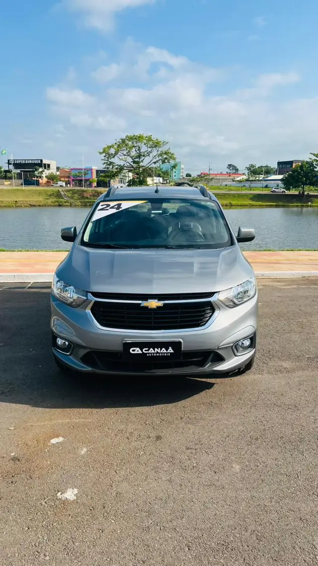Carro Chevrolet Spin 2024 Premier 1.8 (Aut.)