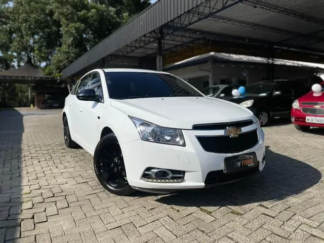 Carro Chevrolet Cruze 2014 HB Sport LTZ 1.8 16V FlexP. 5p Mec