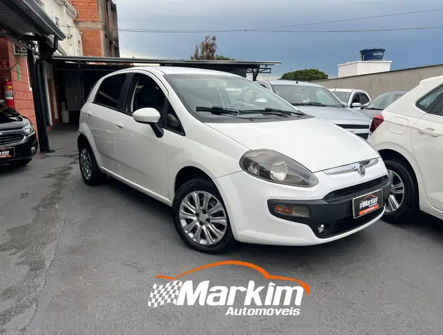 Carro Fiat Punto 2014 Attractive 1.4 (Flex)