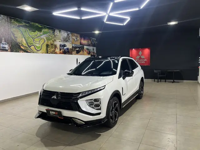 Carro Mitsubishi Eclipse Cross 2026 HPE-S Black 4x4
