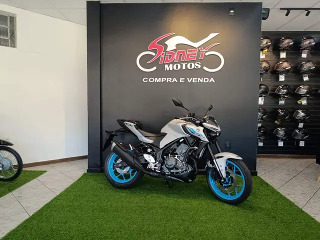 Moto Yamaha MT-03 2025 ABS