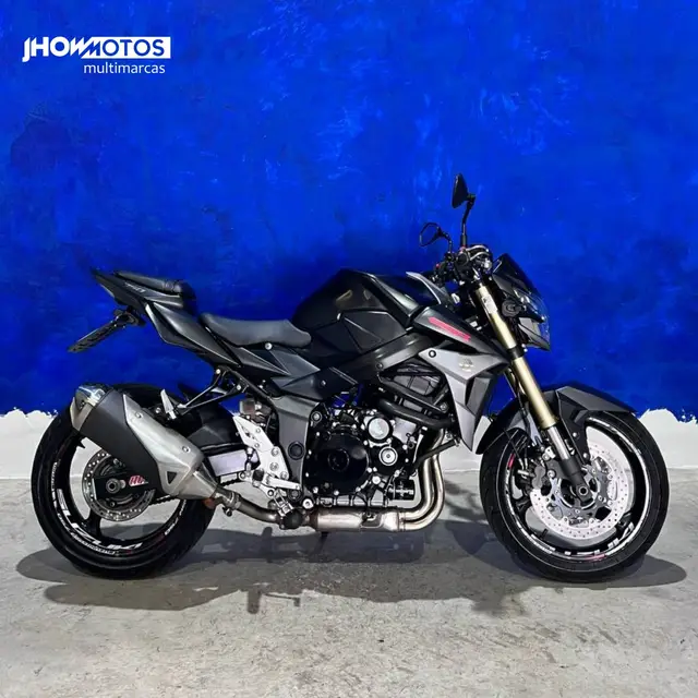 Moto Suzuki GSR 750 2015 GSR 750A