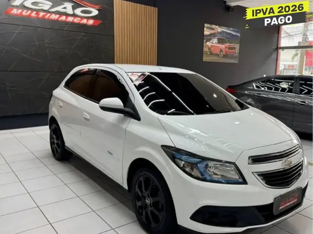 Carro Chevrolet Onix 2015 1.4 LT SPE/4