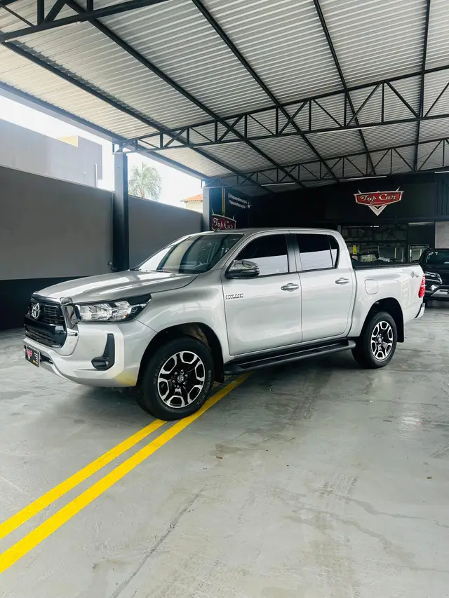 Carro Toyota Hilux Cabine Dupla 2021 SRV 2.8 TDI CD 4x4 (Aut)