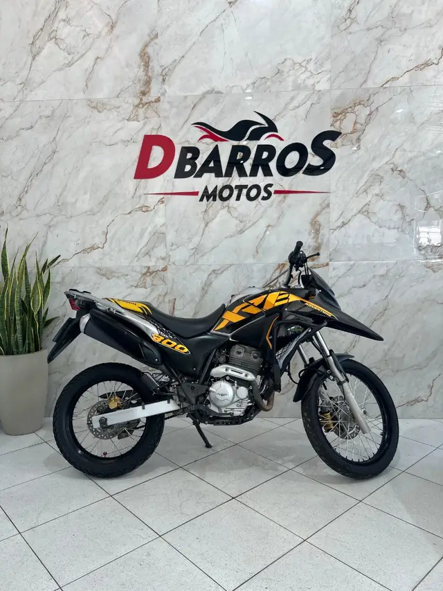 Moto Honda XRE 300 2018 Adventure (Flex)