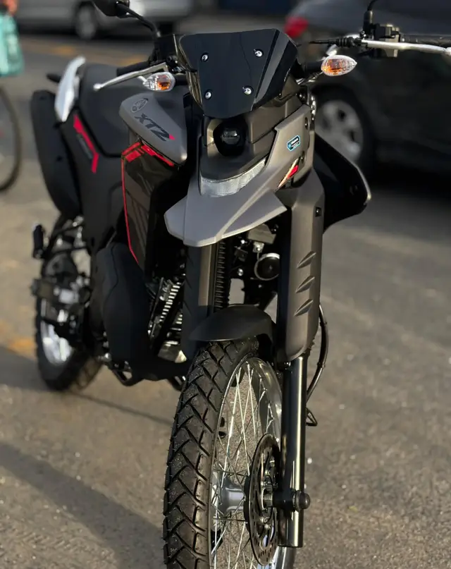 Moto Yamaha XTZ 250 Lander 2026 Connected