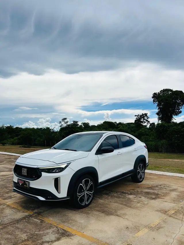 Carro Fiat Fastback 2023 Impetus Turbo 200 (Flex) (Aut)