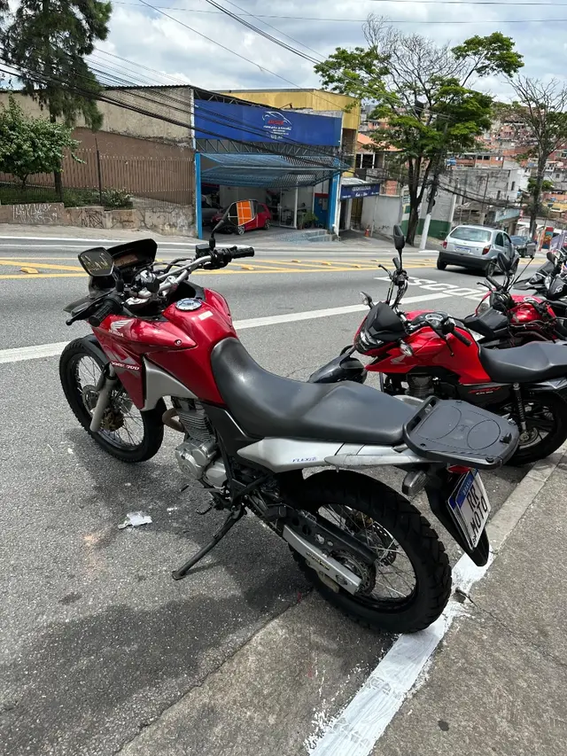Moto Honda XRE 300 2015 (Flex)