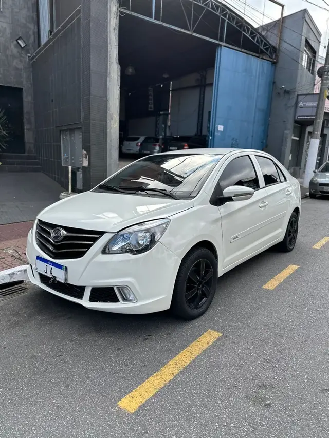 Carro Lifan 530 2015 1.5