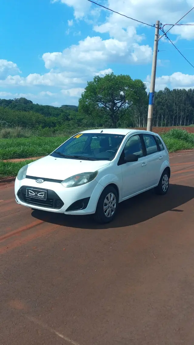 Carro Ford Fiesta Hatch 2014 S Rocam 1.0 (Flex)