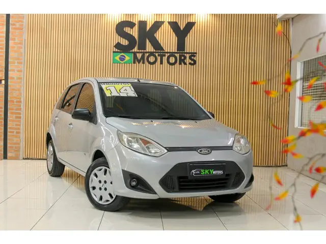 Carro Ford Fiesta Sedan 2014 SE Plus 1.0 RoCam (Flex)