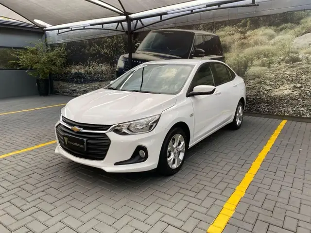 Carro Chevrolet Onix Plus 2023 LTZ 1.0 Turbo (Aut.)