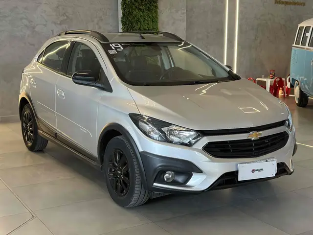 Carro Chevrolet Onix 2019 Activ 1.4 (Aut.)