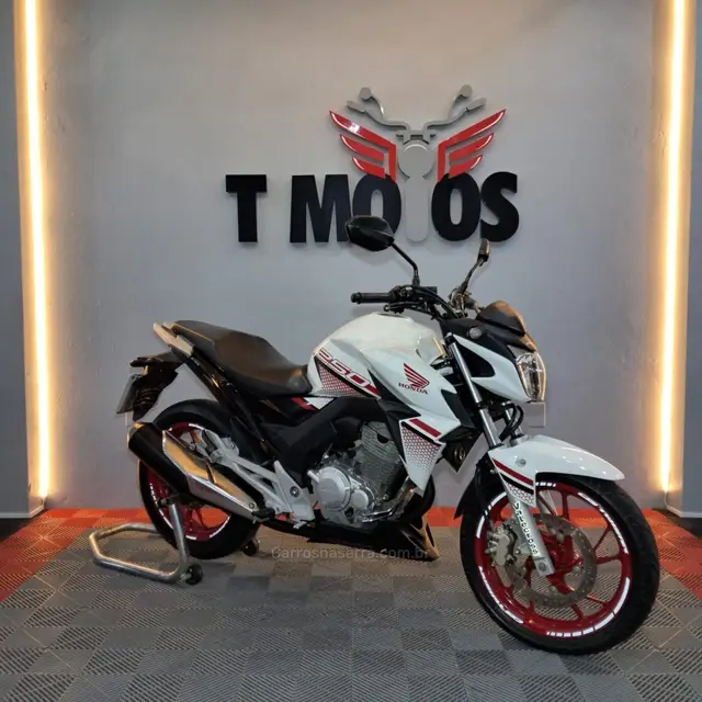 Moto Honda CB 250F Twister 2022 (CBS)