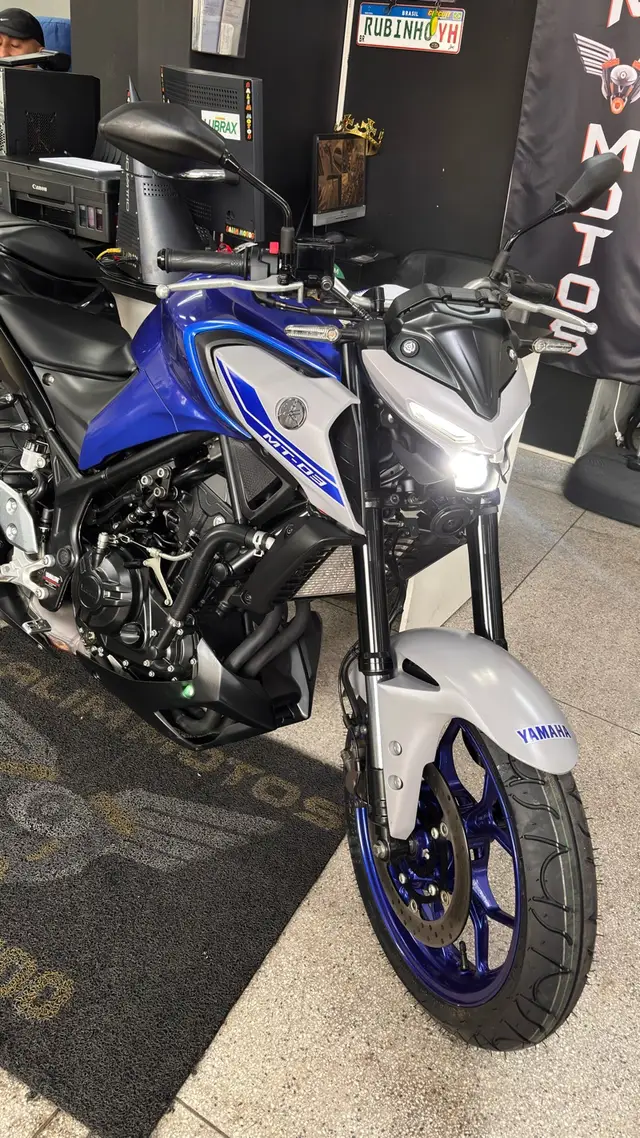 Moto Yamaha MT-03 2022 ABS